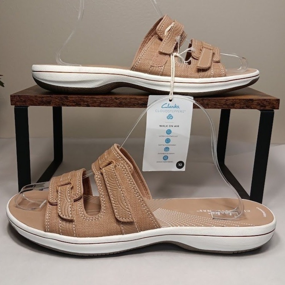 Clarks Breeze Piper Sandals Womens 10 Tan New Cloudsteppers Adjustable Slides